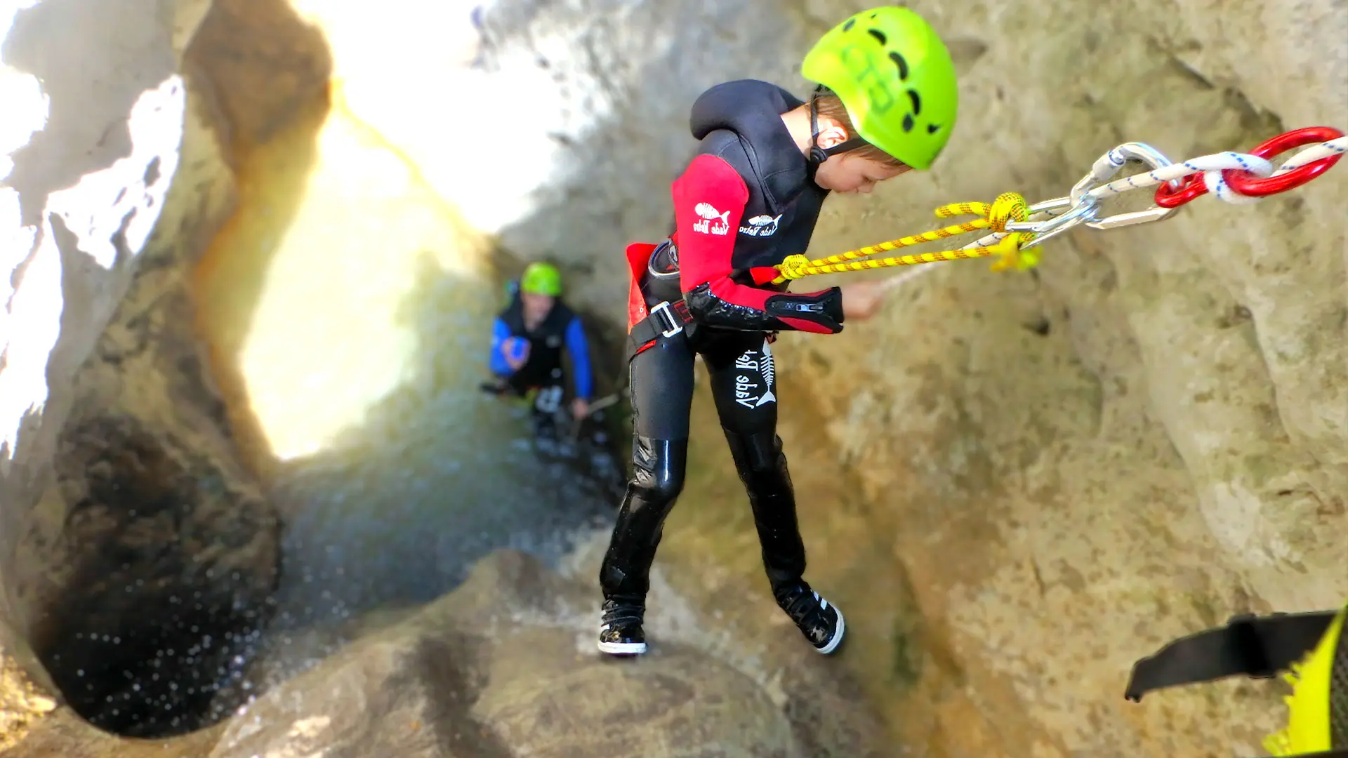 Canyoning familial d'initiation de la Balène dans le Verdon | ROCKSIDERS