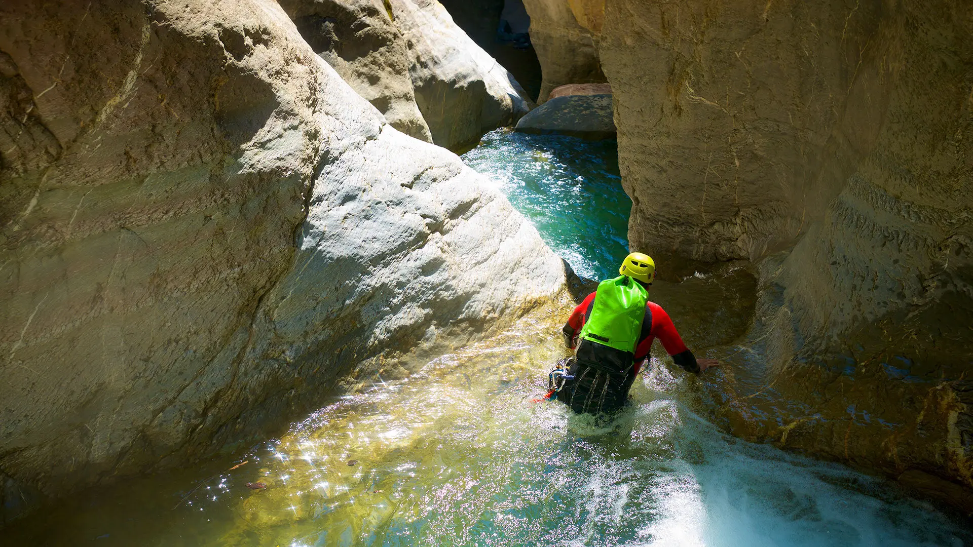 Canyoning sportif du Riolan dans le Verdon avec ROCKSIDERS
