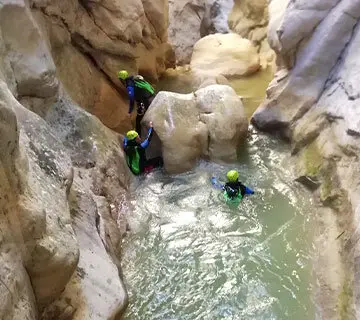 Canyoning dans le Verdon au Riolan avec ROCKSIDERS