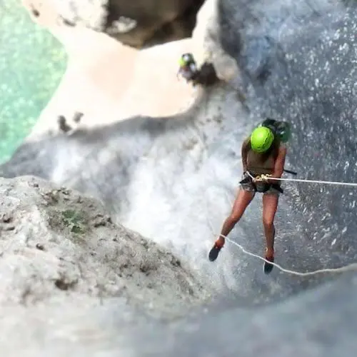 Canyoning, escalade et autres activités dans le Verdon sur une journée avec ROCKSIDERS