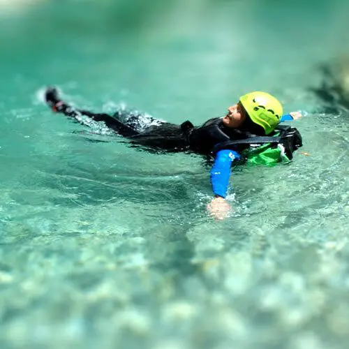 Canyoning et escalade dans le Verdon en été avec ROCKSIDERS